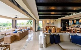 Hacienda de Mita Luxury Retreat Golf Beach Club
